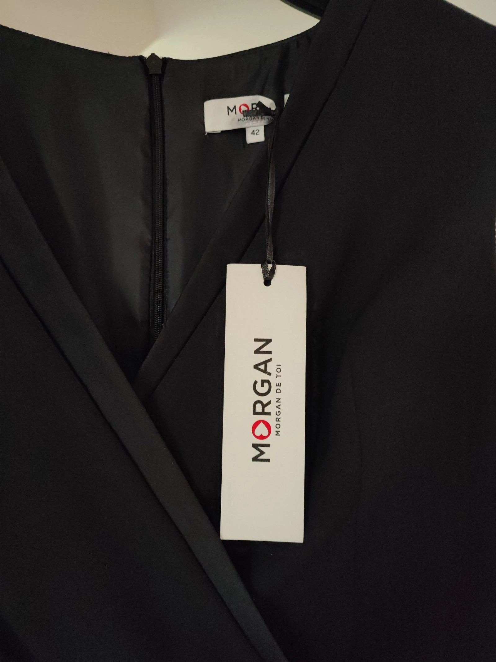 Vestido preto pequeno para saída – photo 2